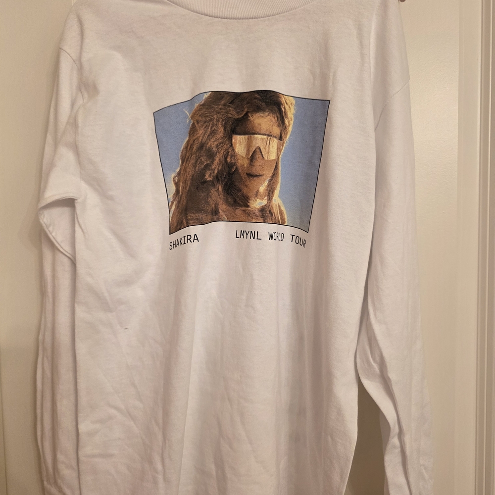 Shakira White Long Sleeve Graphic Tee